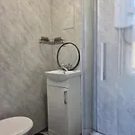 4 Bed 4 Ensuite Harford In - Perfect For Contractors Vakantiehuis *
