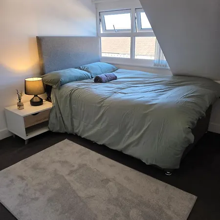 4 Bed 4 Ensuite Harford In - Perfect For Contractors Vakantiehuis *